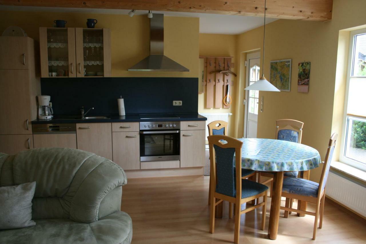 Ferienhaus Nachtigall Рехлин Екстериор снимка